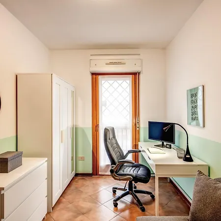 House Between Rome And The Sea