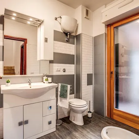 House Between Rome And The Sea Вилла