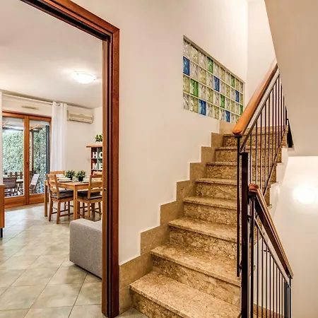 House Between Rome And The Sea Villa *