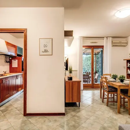 House Between Rome And The Sea Villa